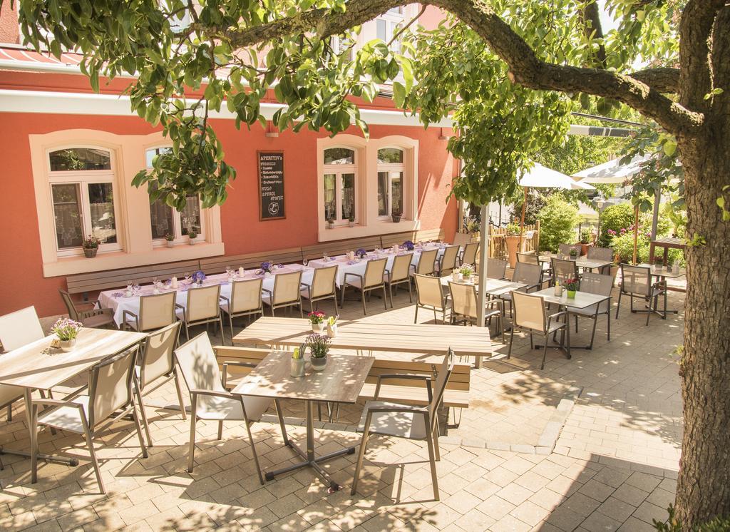Gasthof Zum Goldenen Lamm Wettelsheim Esterno foto